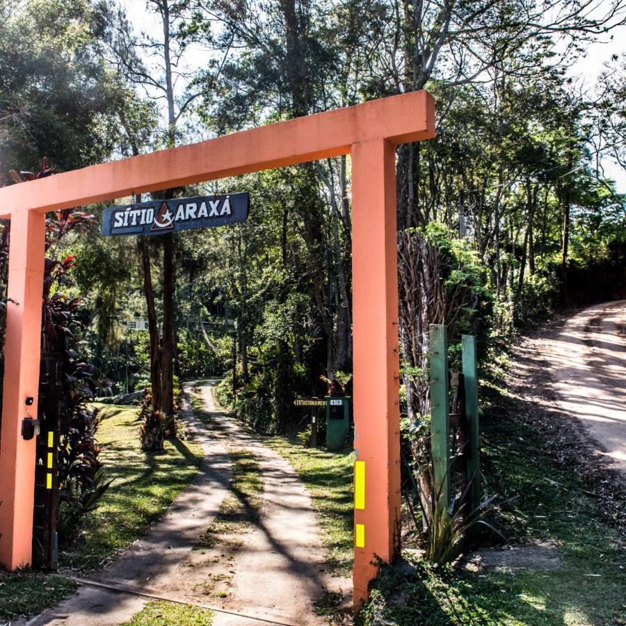 Sitio Araxa - 82 Anos De Historia - Suite Confortavel Em Meio A Floresta Paty do Alferes Kültér fotó