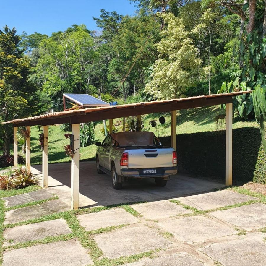 Sitio Araxa - 82 Anos De Historia - Suite Confortavel Em Meio A Floresta Paty do Alferes Kültér fotó